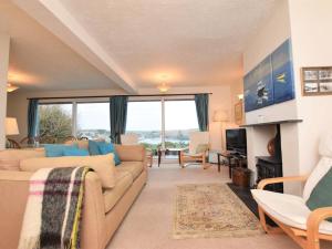 Gallery image of 3 Bed in Polruan PC052 in Polruan