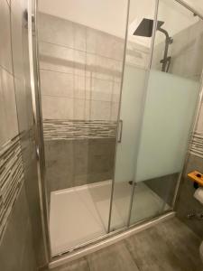 Koupelna v ubytování Urban Nest Loft Maggiore + 23 fotografií