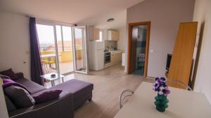 Kuchyň nebo kuchyňský kout v ubytování Apartment Zaklina 1496