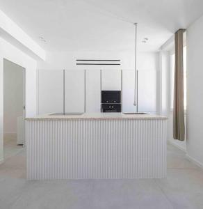 Μια τηλεόραση ή/και κέντρο ψυχαγωγίας στο Saint-Tropez Hypercentre