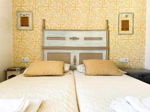 Posteľ alebo postele v izbe v ubytovaní Oak Palace Oakplacescom