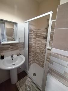 Koupelna v ubytování La Fara B&B