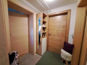 Fotografie z fotogalerie ubytování Apartment Alpina by Interhome ve Finkenbergu