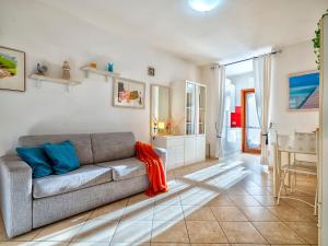 Posezení v ubytování Apartment CSB - 11-A - Baia de Bahas by Interhome