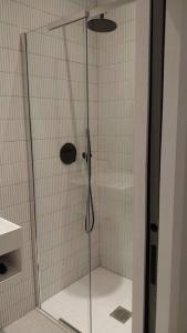 Soho super apartment tesisinde bir banyo