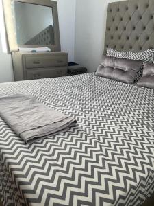 Posteľ alebo postele v izbe v ubytovaní Appartement- Terrasse sublime