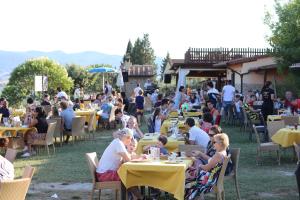 Hosté ubytování Glamping Diacceroni