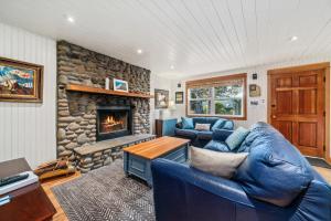 Χώρος καθιστικού στο Blue Heaven MCA#812