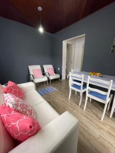 Un lugar para sentarse en Casa aconchegante em área privilegiada na Lagoa da Conceição 9 fotos más