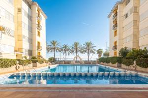 Fotografia z galérie ubytovania Suitur apartament familiar con piscina calafell v destinácii Calafell