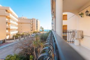 Fotografia z galérie ubytovania Suitur apartament familiar con piscina calafell v destinácii Calafell