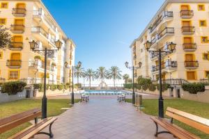 Fotografia z galérie ubytovania Suitur apartament familiar con piscina calafell v destinácii Calafell