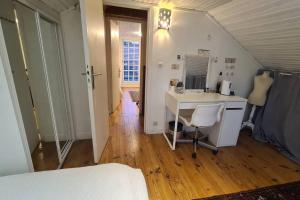 Letto o letti in una camera di Pretty House 15mn from Eiffel Tower and Versailles