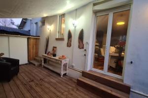 TV o dispositivi per l'intrattenimento presso Pretty House 15mn from Eiffel Tower and Versailles
