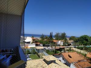 a view of a city from the roof of a building at Apartamento charmoso in Saquarema