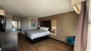 Ένα ή περισσότερα κρεβάτια σε δωμάτιο στο Motel 6 Georgetown, SC Marina