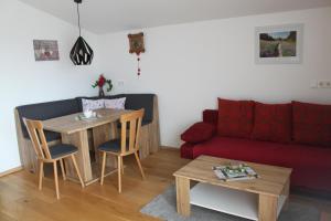 Posezení v ubytování Haus Hirschbichler + 7 fotografií