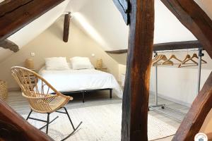 Säng eller sängar i ett rum på Le Saint-Amand - Standing - 200m Vieux Marché