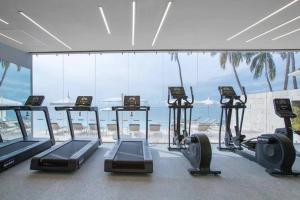 ฟิตเนสเซ็นเตอร์และ/หรือเครื่องออกกำลังกายที่ 4 Bedroom, Beach Front Flat Bucerias - Vallarta