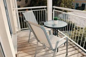 A balcony or terrace at Aparthotel Vienna Airport