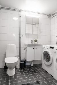 A bathroom at Piteå City Charm - Stay & Work