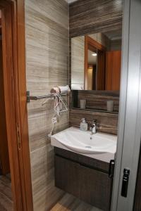 Ένα μπάνιο στο Hotel Dionysos Polichrono