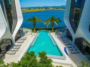 Πισίνα στο ή κοντά στο The Lanes 5 Star Luxury