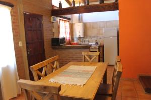 Nhà bếp/bếp nhỏ tại Cabañas Las Marias 1