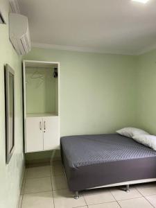Krevet ili kreveti u jedinici u okviru objekta Arraial Temporada - Vá a Pé para a Praia