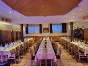 Restaurace v ubytování Hotel Stocker