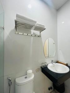Koupelna v ubytování Đảo Hoa Dalat Hotel