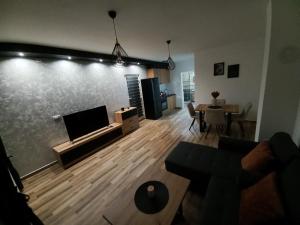 TV/trung tâm giải trí tại Apartman Lenka Divčibare