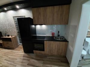 Nhà bếp/bếp nhỏ tại Apartman Lenka Divčibare