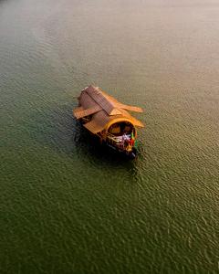 船屋周边自然景观