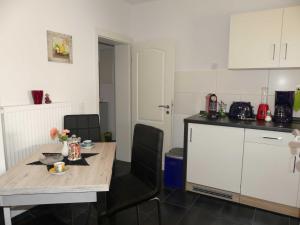 Köök või kööginurk majutusasutuses Ferienwohnung Chiara