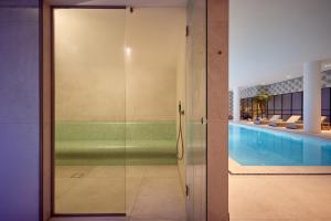 Bazén v ubytování Van der Valk Hotel Lelystad nebo v jeho okolí
