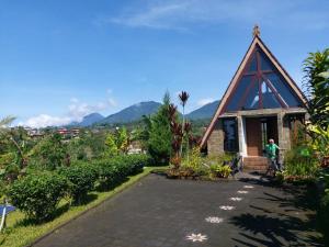 Γενική θέα στο βουνό ή θέα στο βουνό από  αυτό το καταφύγιο