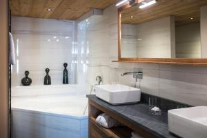 Ένα μπάνιο στο Les Chalets PVG +57 φωτογραφίες