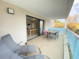 Balkón alebo terasa v ubytovaní T3 avec grande terrasse et parking