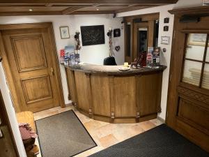 Hol lub bar w obiekcie Hotel Garni Gafluna