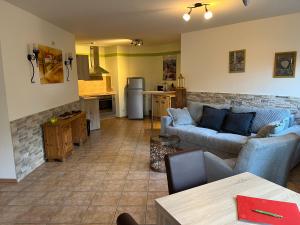 Kuchyň nebo kuchyňský kout v ubytování Gästehaus Lara + 23 fotografií