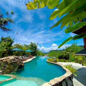 Swimming pool sa o malapit sa Sunrise Paradise Bali