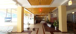 Móttaka eða anddyri á Hotel Mehar Srinagar
