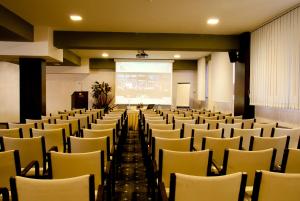 Konferenční prostory v ubytování Apollo Wellness Club + 37 fotografií
