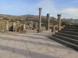 an ancient amphitheater with columns and steps in front at DAR LAAZIZA in Meknès