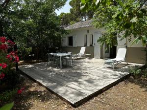 Сад в l'Alzelle Plage