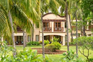 Garður fyrir utan Hilton Mauritius Resort & Spa