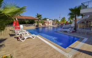 Bazén v ubytování Esmeralda Butik Hotel nebo v jeho okolí