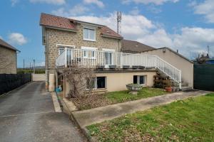 Budova, kde se prázdninový dům nachází