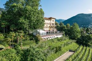 Příroda nedaleko hotelu + 23 fotografií